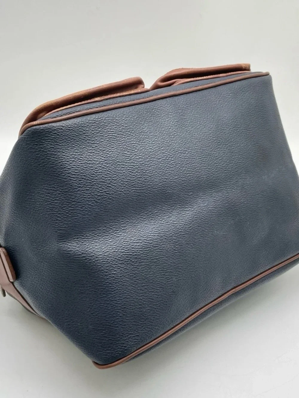 Burberry Navy and Brown Leather Trim Messenger Bag - Picture 5 of 10